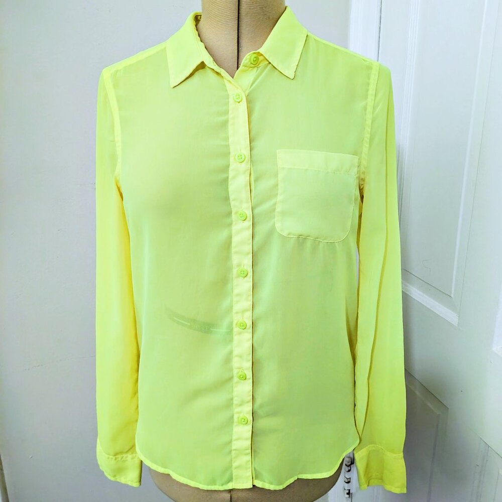 AMERICAN EAGLE highlighter yellow sheer button up blouse S